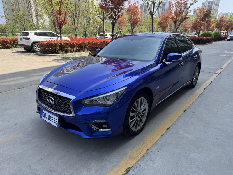 济宁19年英菲尼迪Q50L2