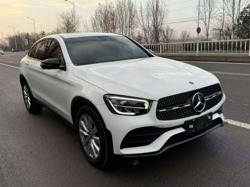 滨州21年奔驰GLC2