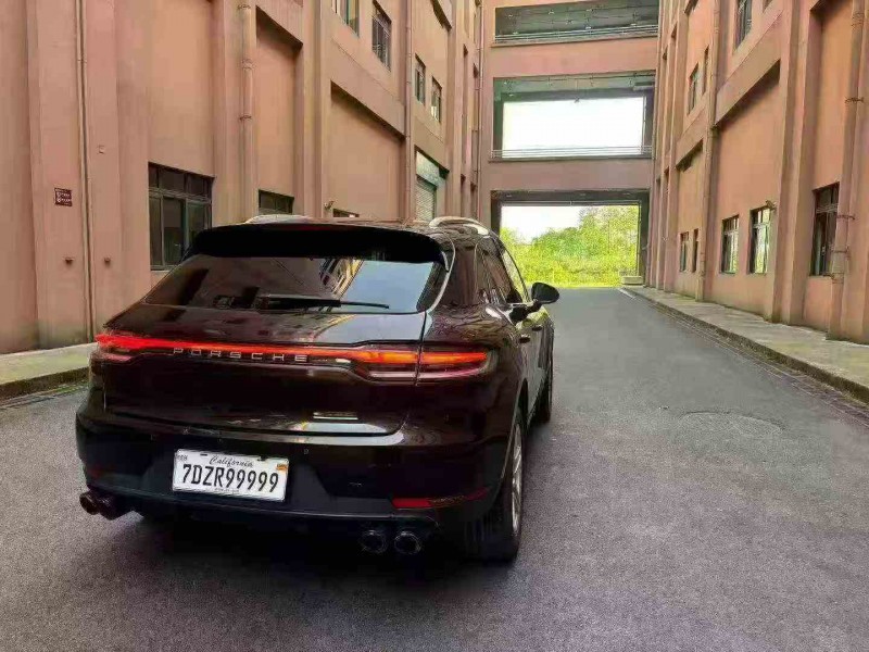 重庆16年保时捷Macan8