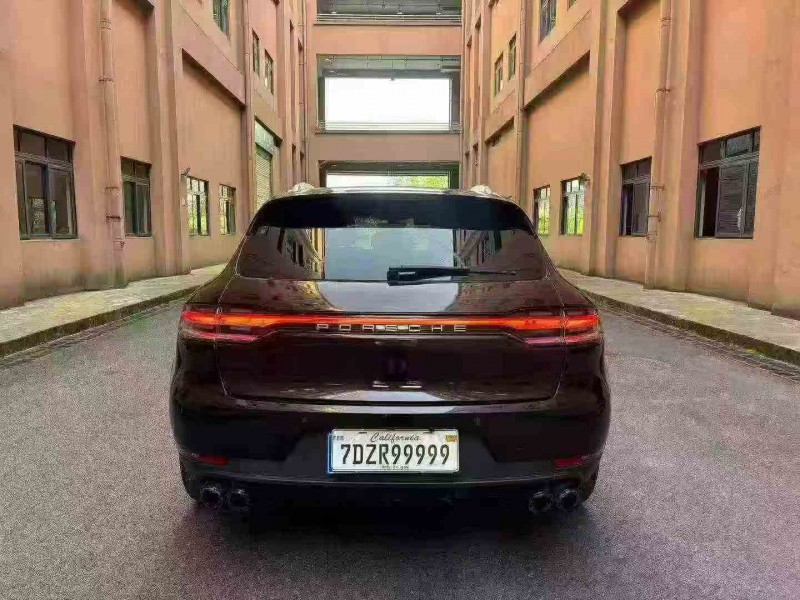 重庆16年保时捷Macan9