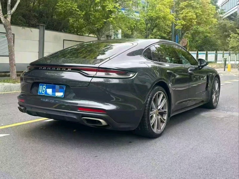 深圳23年保时捷帕拉梅拉7
