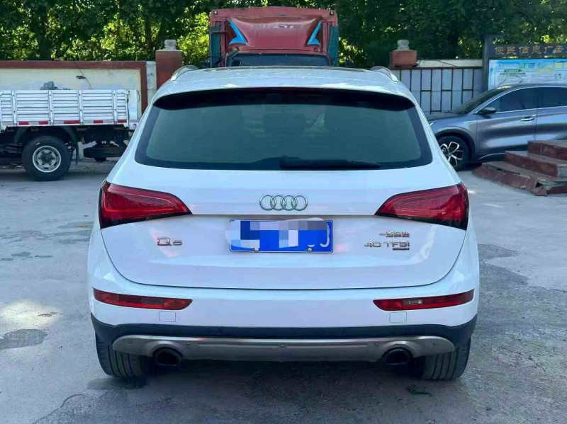 东营13年奥迪Q58