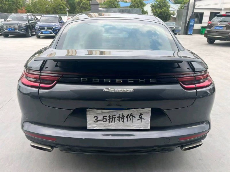 襄阳20年保时捷帕拉梅拉8