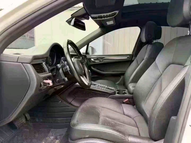 潍坊17年保时捷Macan4