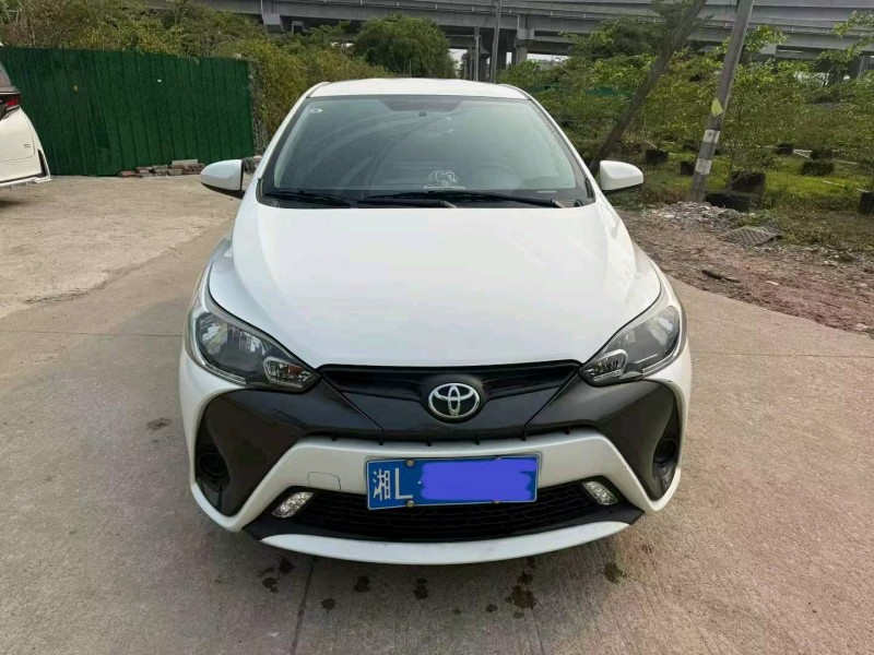 中山21年丰田YARiS L 致炫1