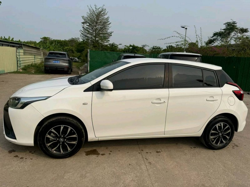 中山21年丰田YARiS L 致炫3