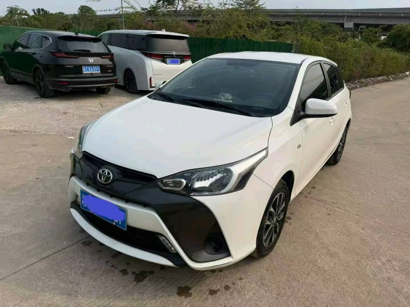 中山21年丰田YARiS L 致炫5
