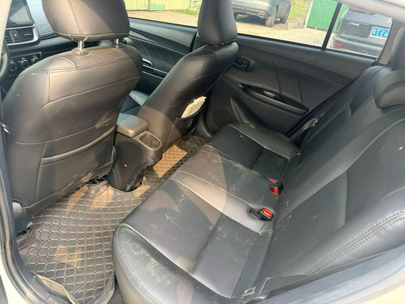 中山21年丰田YARiS L 致炫6