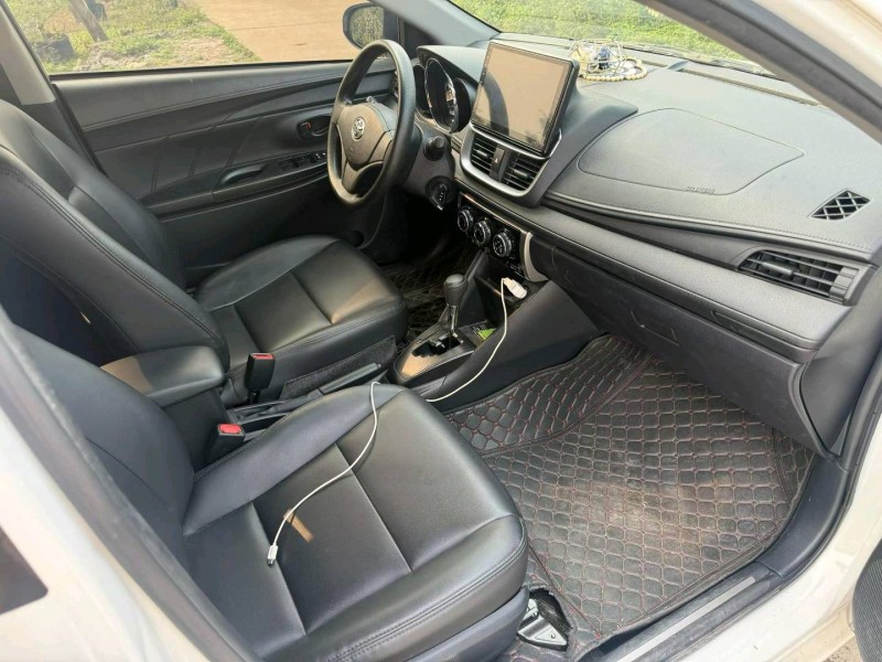 中山21年丰田YARiS L 致炫7