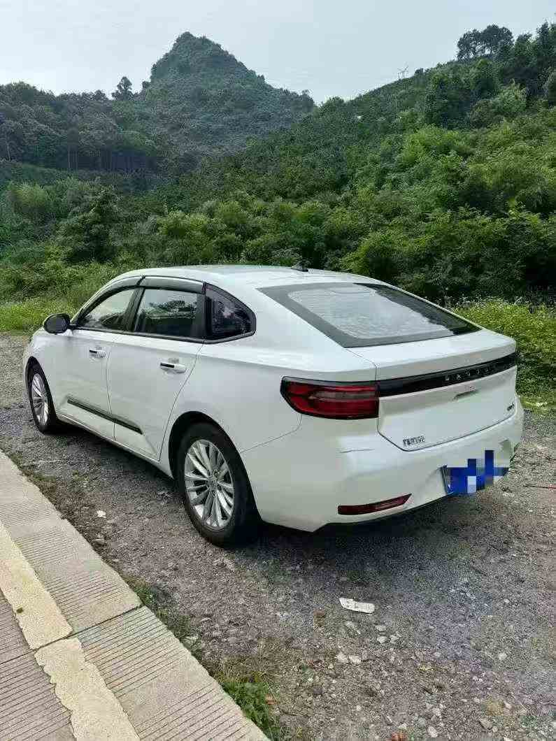 北海21年宝骏RC56