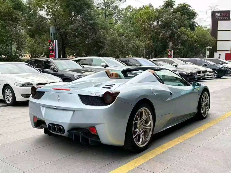 广州13年法拉利458 Spider9