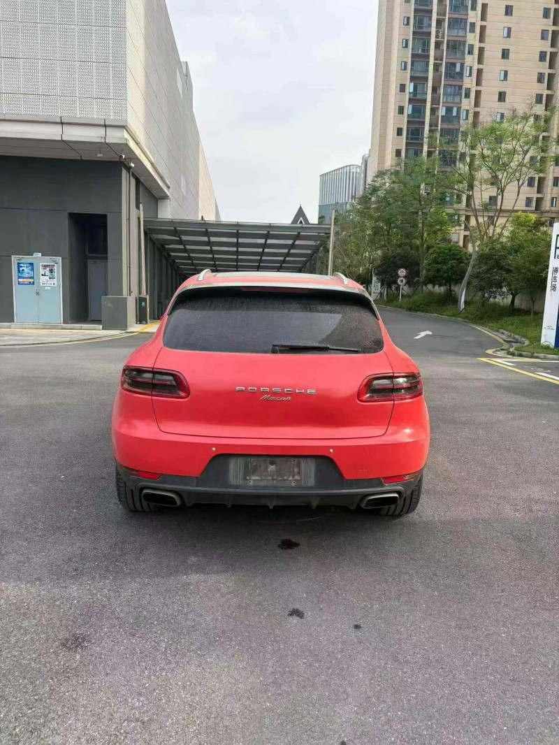 鄂州15年保时捷Macan8