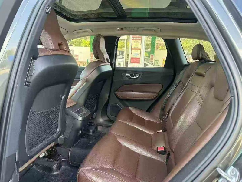 珠海20年沃尔沃XC604