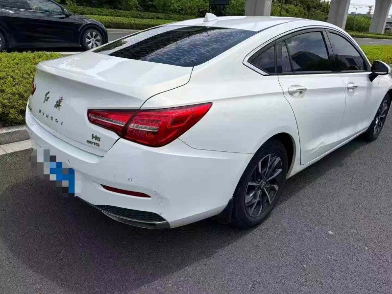 金华20年红旗H56
