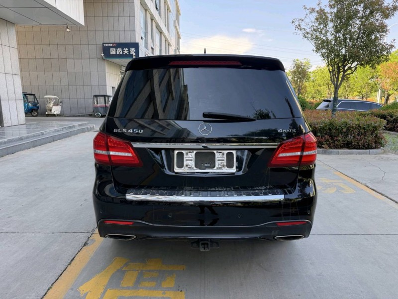 济宁19年奔驰GLS6