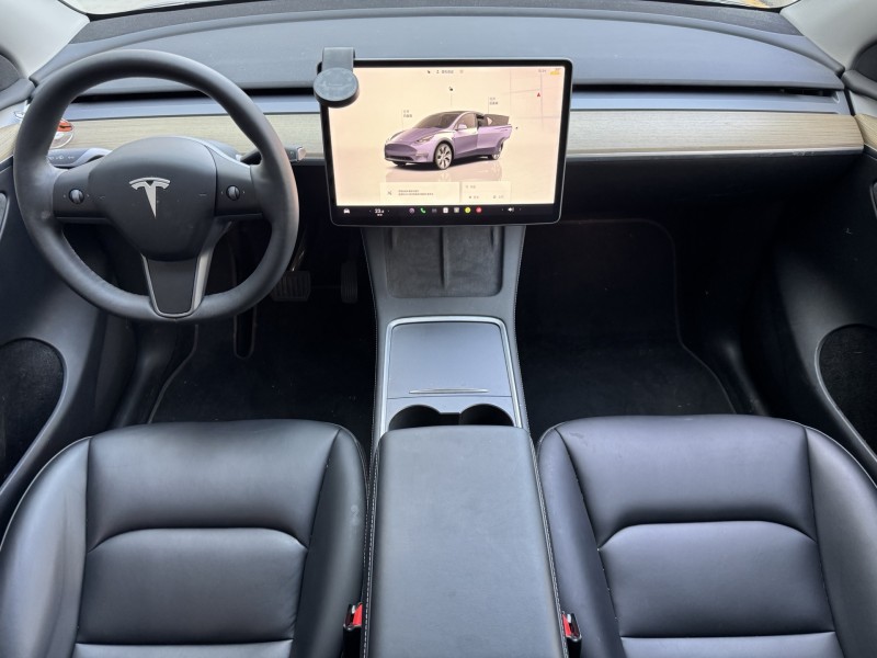 济宁23年特斯拉MODEL Y9