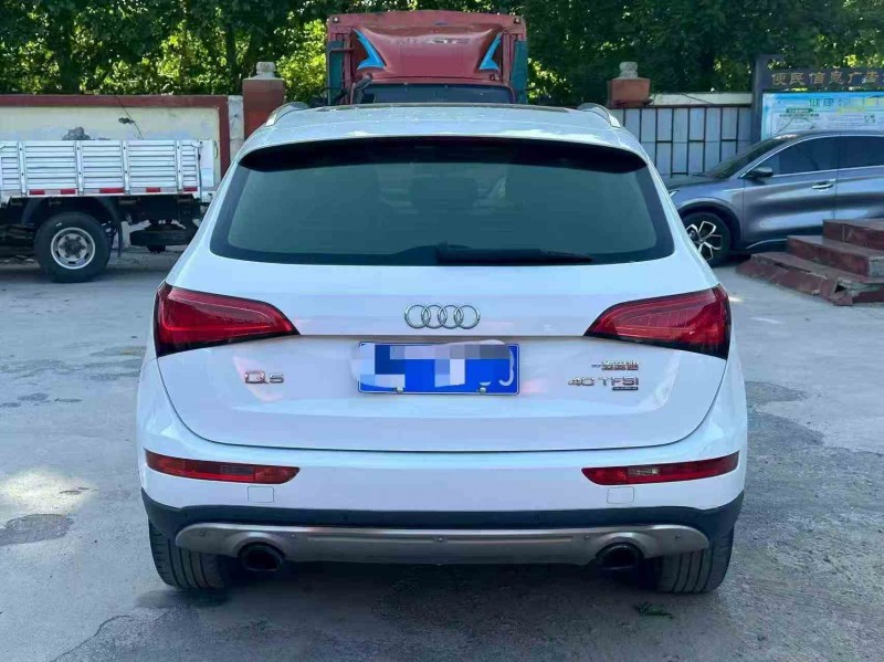 东营13年奥迪Q58