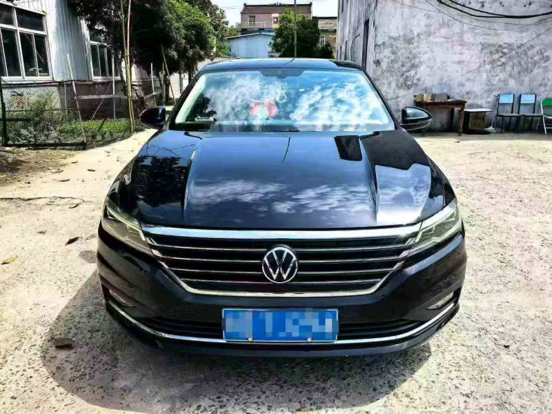 连云港22年大众朗逸1