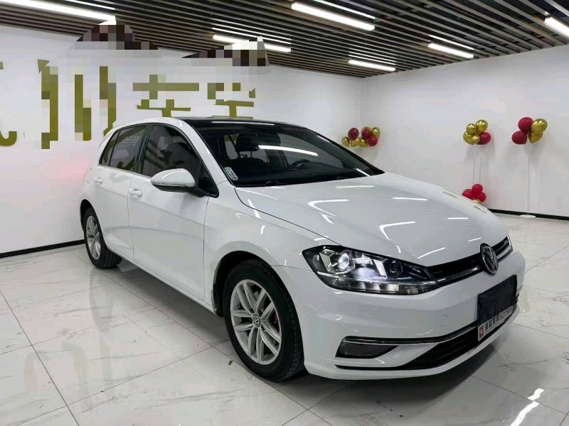 成都19年大众高尔夫2