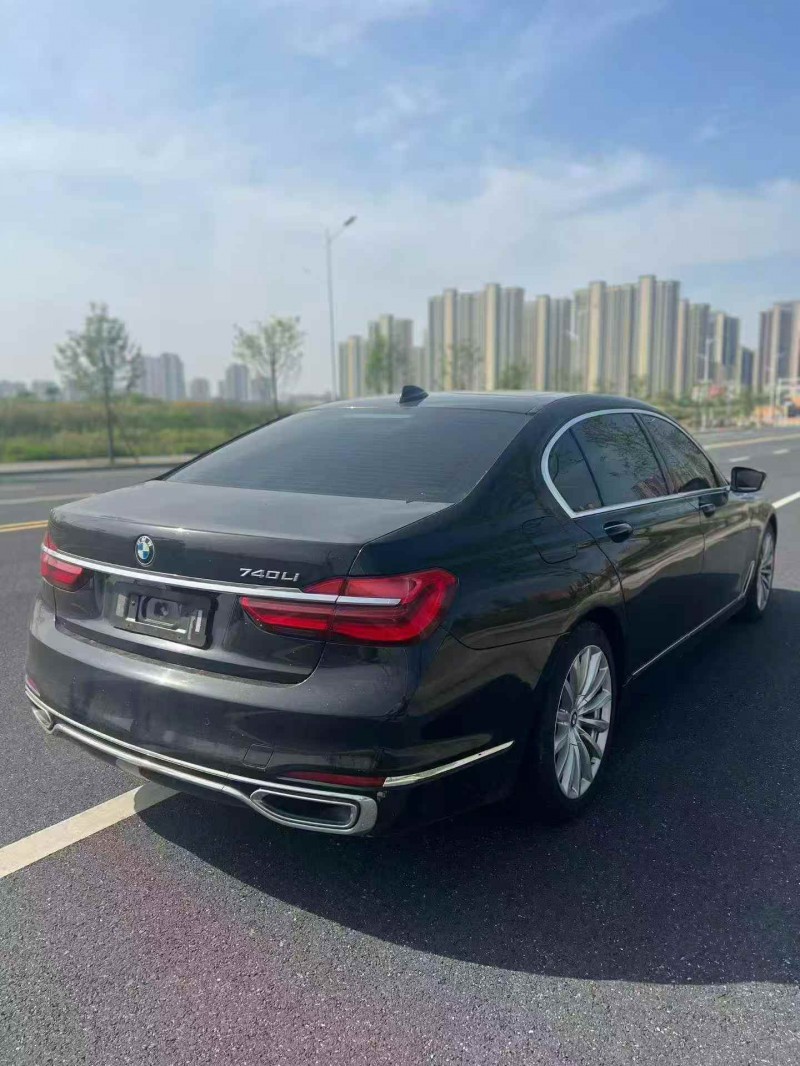 萍乡18年宝马7系8