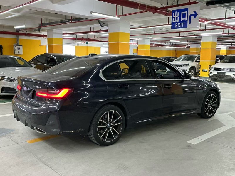 重庆23年宝马3系9