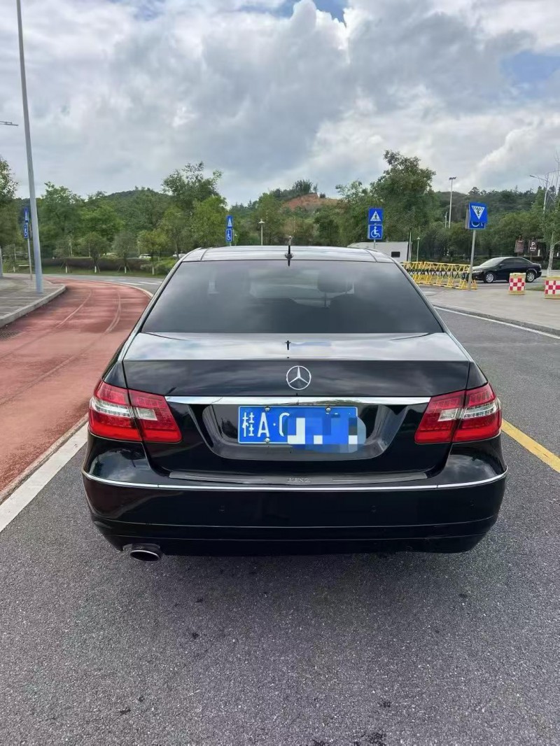 贺州13年奔驰E9