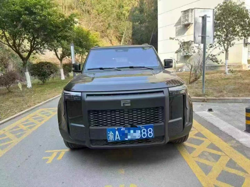 重庆25年极石汽车011