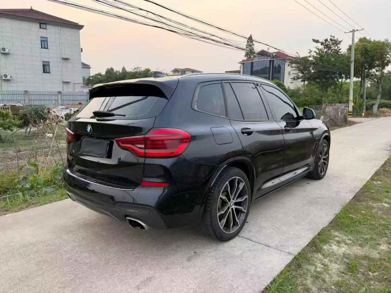 金华20年宝马X37