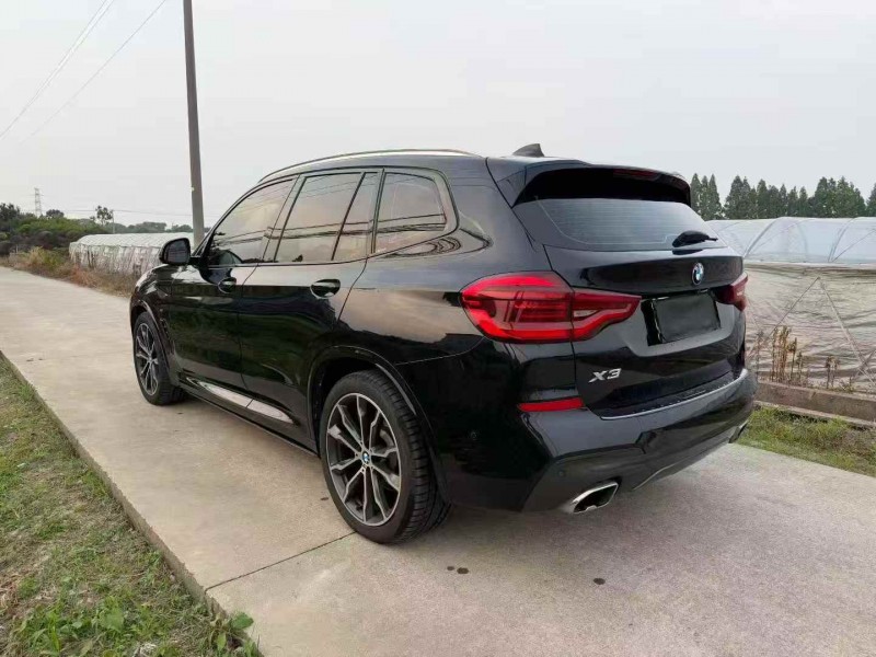 金华20年宝马X38