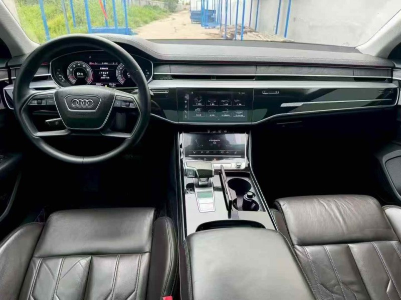 东营20年奥迪A8L6