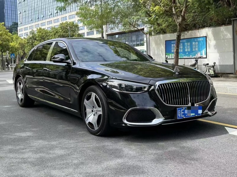 深圳23年奔驰迈巴赫S级2