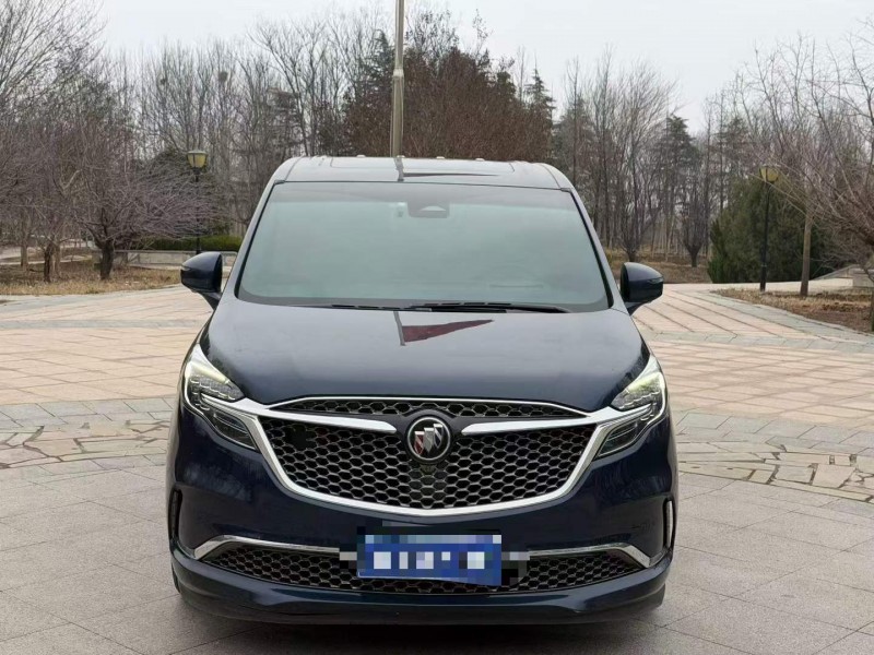 青岛20年别克GL81