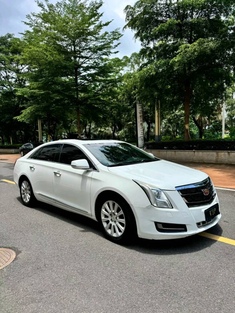 东莞15年凯迪拉克XTS2