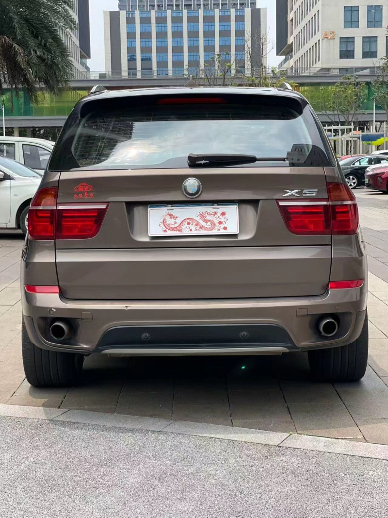 佛山12年宝马X69