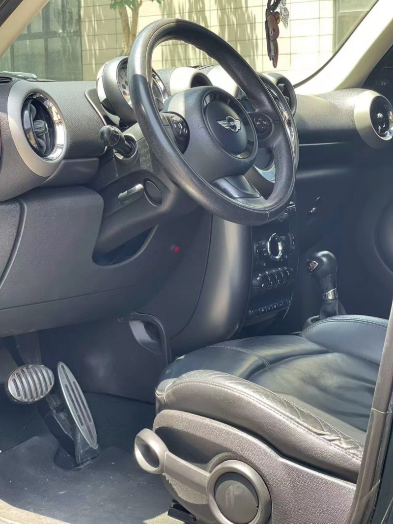佛山12年MINICooper4