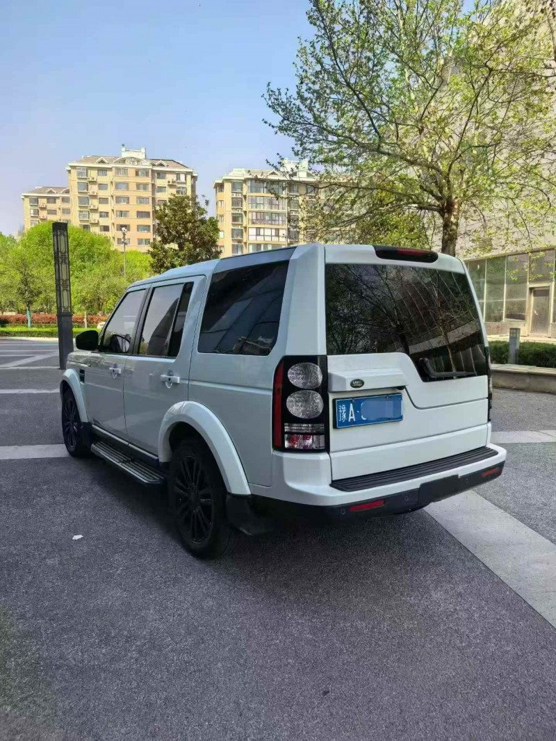 新乡14年路虎发现7