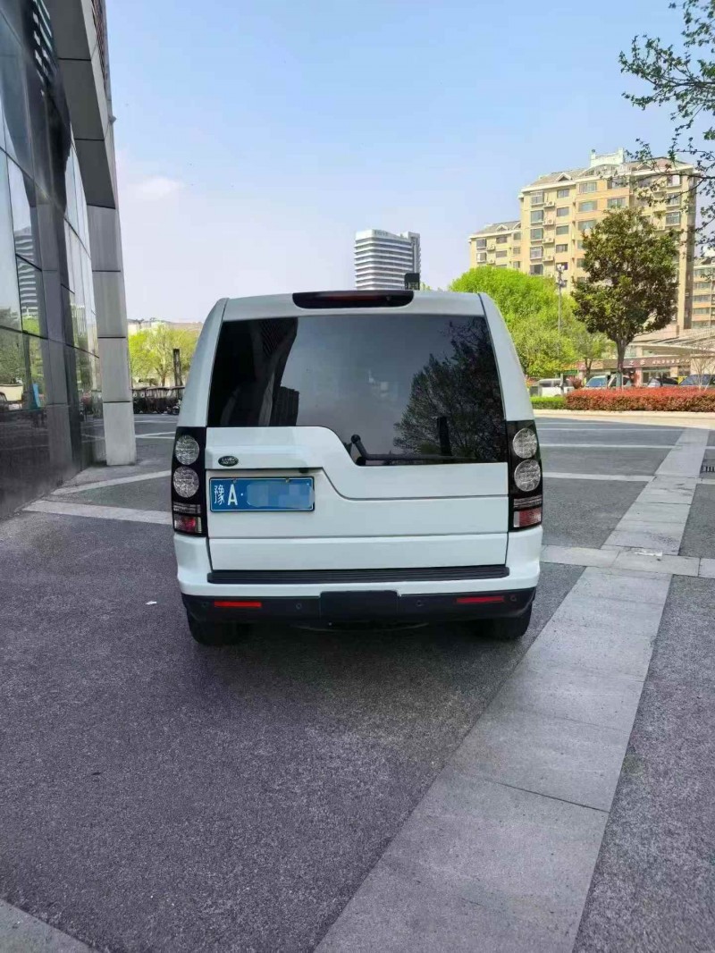 新乡14年路虎发现9