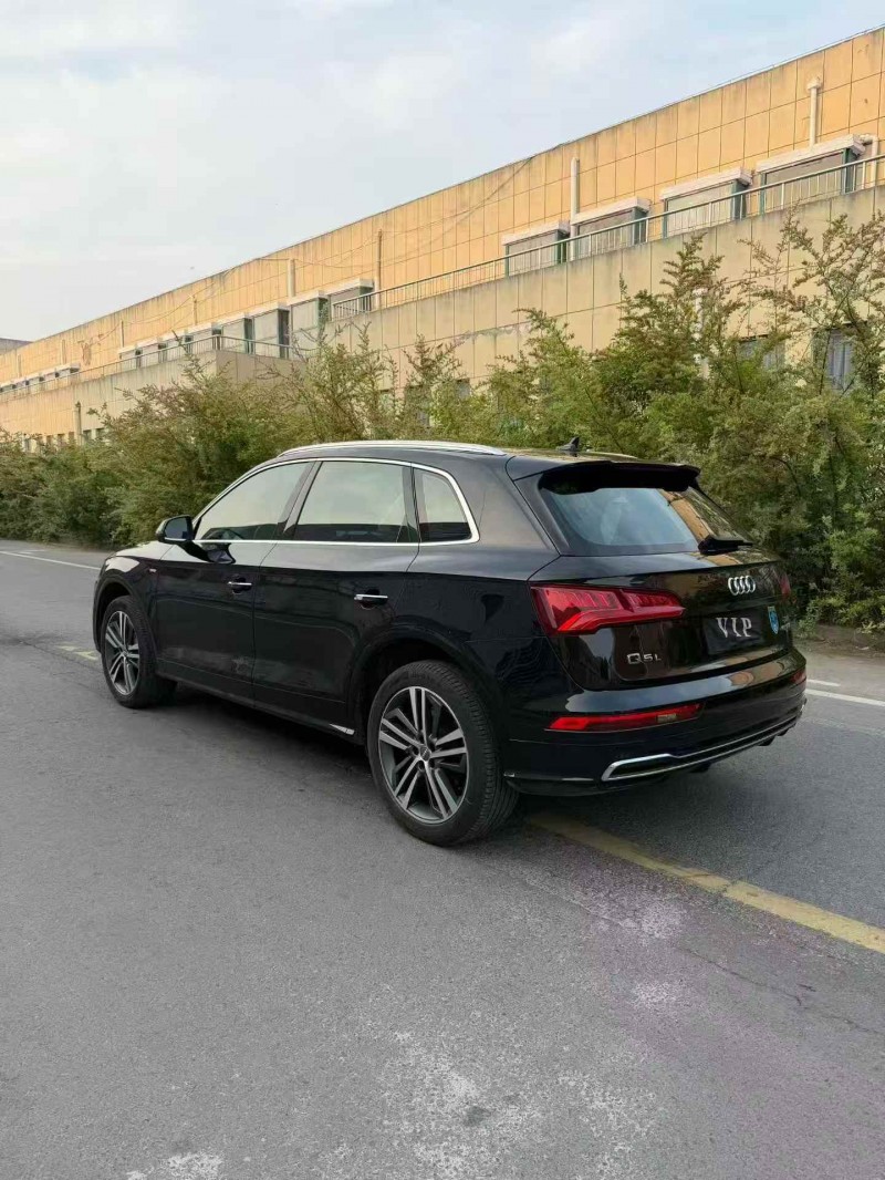 徐州20年奥迪Q58