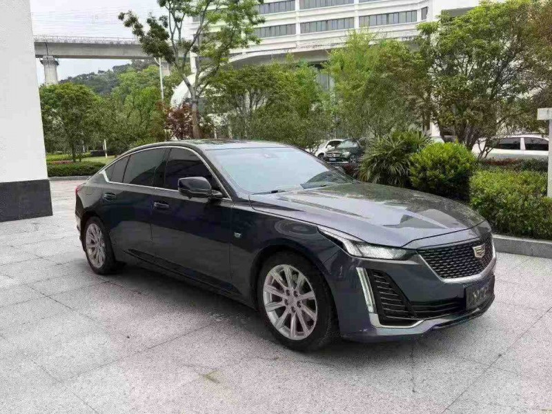 绍兴21年凯迪拉克CT53