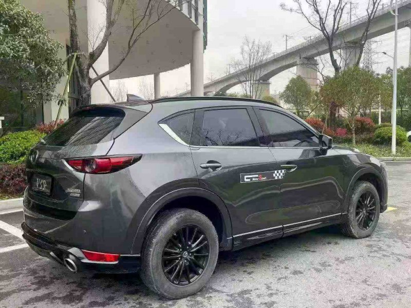 金华21年马自达CX-56