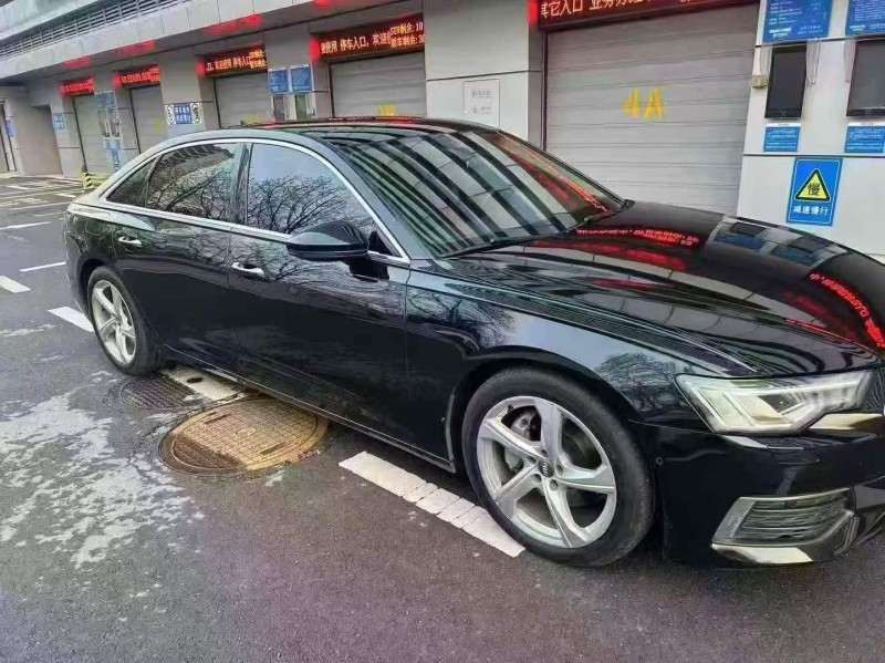 马鞍山21年奥迪A6L3