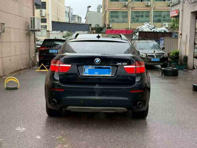 湖州13年宝马X69