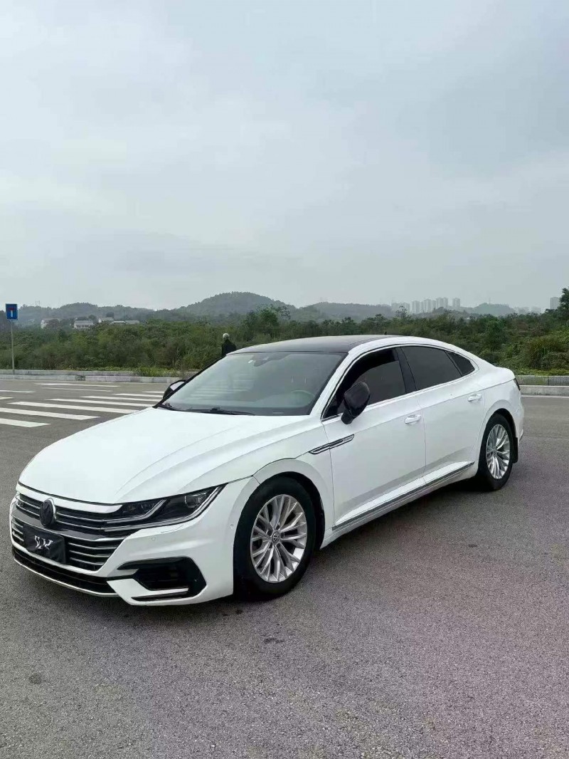 张家界20年大众CC3
