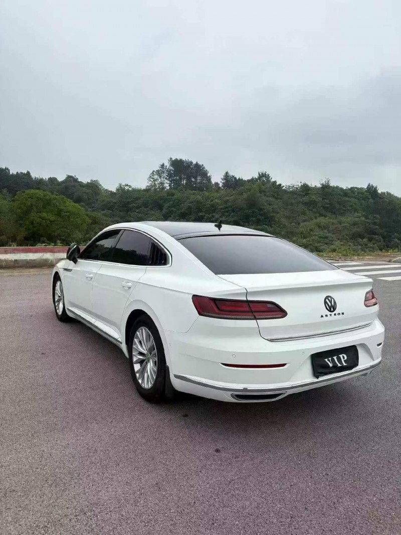 张家界20年大众CC9