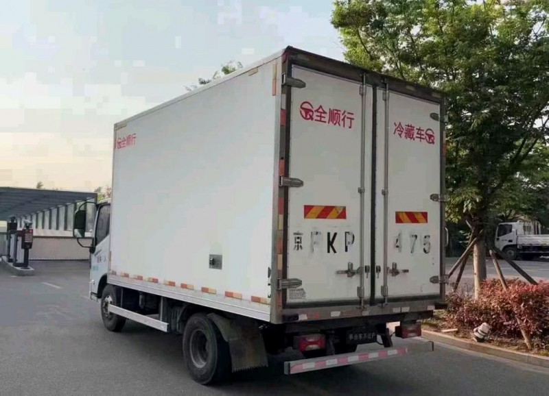 青岛22年跃进轻卡4