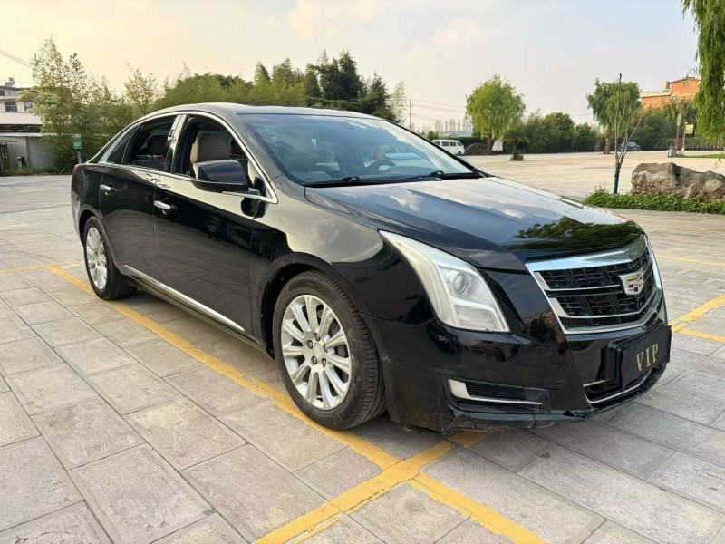 昭通16年凯迪拉克XTS2