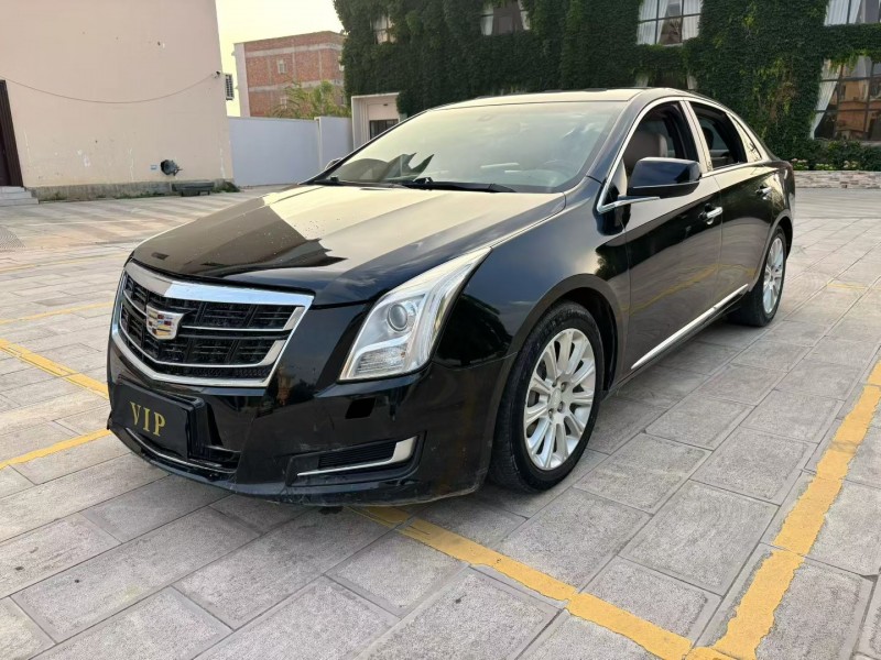 昭通16年凯迪拉克XTS3