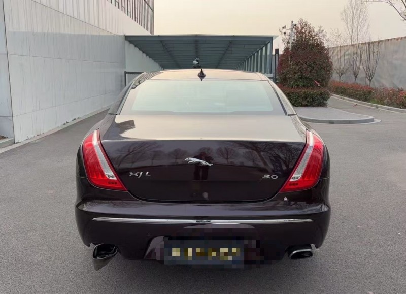 青岛13年捷豹XJL9