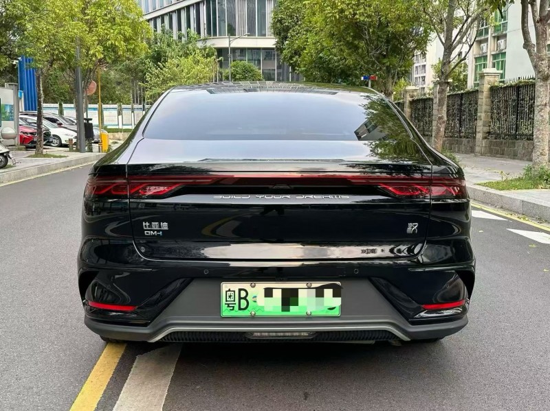 深圳23年比亚迪汉9
