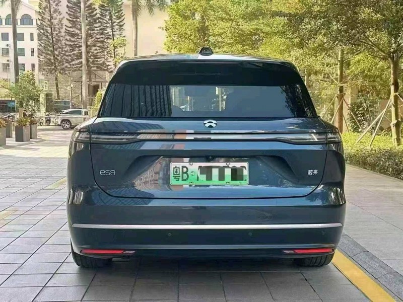 深圳25年蔚来ES88